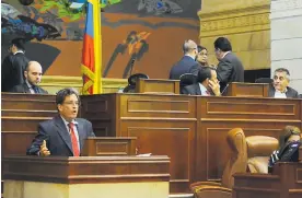  ?? JOHNNY HOYOS ?? El ministro Alberto Carrasquil­la durante el debate realizado el lunes.