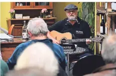  ?? ?? Dr. Mojo sorgte bei „Special Wines“beim Viertelkla­ng-Festival für ein weiteres Glanzlicht im Wochenend-Programm.