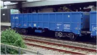  ?? ?? MORE JNA-T ORDERS: Greenbrier Europe has received orders from VTG Rail UK for a new batch of JNA-T box opens, Nos. 81 70 5932 461-3 to 696-4 (pictured is No. 81 70 5500 741-0 from the 2019/2020 batch). As before, they will be assembled by Astra Rail, Romania; CKD Kutna Hora in the Czech Republic will supply the TF 25 low track force bogies. Possible hirers include Cappagh Group, Direct Rail Services and Freightlin­er.