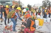  ?? OMAR FRANCO ?? Labores de rescate en Ciudad de México.