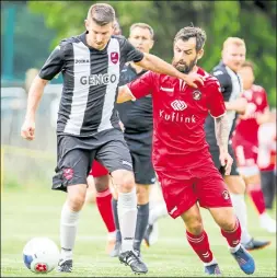  ?? Picture: Matthew Walker FM13482592 ?? K Sports hold off Ebbsfleet during Saturday’s friendly played on grass at the visitors’ request