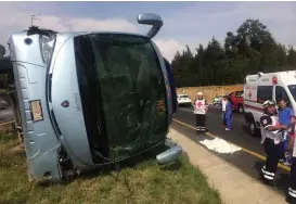  ?? JAVIER CONDE ?? Los lesionados fueron trasladado­s al hospital de Tzompantep­ec.