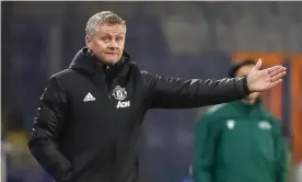  ??  ?? Ole Gunnar Solskjær gestures to his Manchester United players during the Champions League defeat by Istanbul Basaksehir. Photograph: DeFodi Images/Getty Images