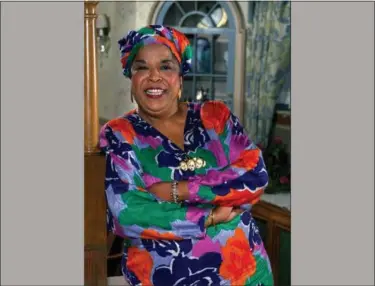  ?? DOUGLAS C. PIZAC — THE ASSOCIATED PRESS FILE ?? This October 1991 photo shows actress Della Reese. Reese, the actress and gospel-influenced singer who in middle age found her greatest fame as Tess, the wise angel in the long-running television drama “Touched by an Angel,” died at age 86. A family...