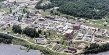  ?? John Major /Postmedia News ?? Canada’s atomic energy plant in Chalk River, Ont. processes highly enriched uranium (HEU) from the U.S. into medical isotopes used in nuclear medicine around the world.