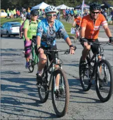  ?? MICHILEA PATTERSON – FOR MEDIANEWS GROUP ?? Cyclists begin their journey from Pottstown as part of the 3rd Annual Ride for the River bike ride.