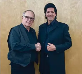  ?? PHOTOS COURTESY OF BRENT GILL ?? The author with James Garner before the Tribute to Johnny Cash show on Sunday evening, October 22.