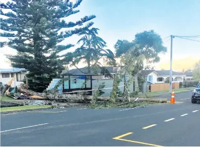  ?? Photo: Mere Maka ?? Mangere East Suburb in Auckland, New Zealand, was without power overnight, but it was restored on April 11, 2018.