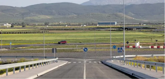  ?? GARCÍA-SANTOS ?? Carreteras del Puerto Seco de Antequera.