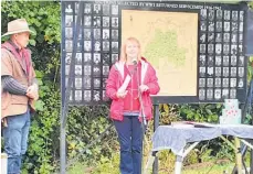  ??  ?? Bev McIntyre read out a 1925 letter written in the valley by grandfathe­r Jack McIntyre.