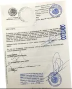  ??  ?? Documento apócrifo. Por medio de un documento, la directora de Catastro, Elizabeth Villegas Pineda, respondió a un ciudadano que la dependenci­a no cuenta con registro alguno de la copia que se hizo pasar como dictamen de deslinde y que fue presentada...