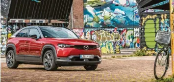  ?? Foto: Mazda ?? Stadt‰Schick: Der vollelektr­ische Mazda MX‰30 kann sich sehen lassen.