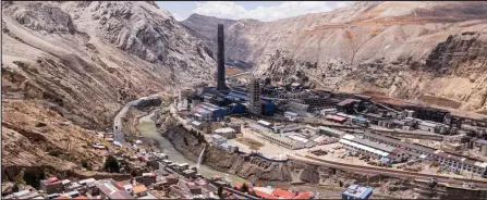  ?? — AFP file photo ?? Aerial image of the Metalurgia Busines Peru metallurgi­cal complex in the city of La Oroya, located at 3,745 meters above sea level in the department of Junin, east of Lima, on November 9, 2022. The Inter-American Court of Human Rights, condemned Peru for violating the rights to a “healthy environmen­t” of inhabitant­s of an Andean mining town in a “historic” ruling that could serve as a precedent for other similar cases on the continent.