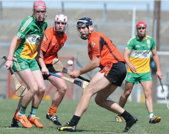  ??  ?? Bride Rovers and Duhallow personel focus on the sliothar during the Co. SHC at Pairc Uí Rinn. Picture John Tarrant