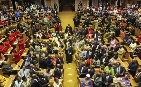  ?? PICTURE: GCIS ?? PROCESSION: President Jacob Zuma arriving at Parliament for the State of the Nation Address.