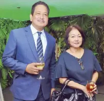  ??  ?? Philippine National Bank EVP Jun Audencial and SVP Rita Pueyo.