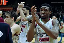  ?? Da applausi ?? La Reyer guida il campionato e giovedì si gioca l’Europe Cup