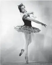  ?? WALTER E. OWEN/THE OKLAHOMAN FILE ?? Maria Tallchief appears in a 1940s studio portrait by New York City photograph­er Walter E. Owen for the Ballet Russe de Monte Carlo.