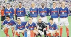  ??  ?? ► La selección francesa en la Copa del Mundo de 1998.