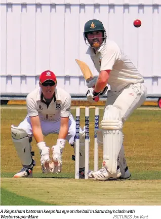  ?? PICTURES: Jon Kent ?? A Keynsham batsman keeps his eye on the ball in Saturday’s clash with Weston-super-mare