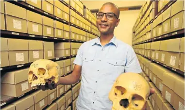  ??  ?? NO-BRAINER: Brendon Billings of the Wits School of Anatomical Sciences with some of the human skulls he studies