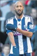  ?? IAN KINGTON / AFP ?? Anelka hace la quenelle