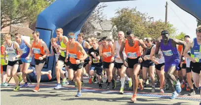  ??  ?? Runners taking part in the 2018 Wilmslow Half Marathon