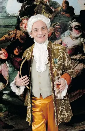  ?? PHOTOS: MMFA ?? Hilliard Goldfarb, curator of the exhibition Splendore a Venezia, wore full 18th-century regalia to the Montreal Museum of Fine Arts ball.