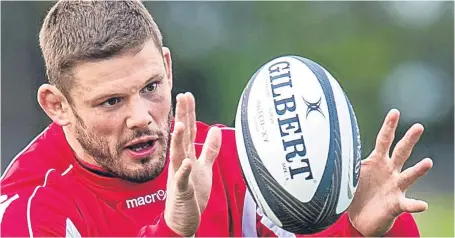  ?? SNS. ?? Veteran Scotland hooker Ross Ford in training yesterday ahead of Edinburgh’s home clash with Treviso.