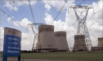  ?? PHOTO: BLOOMBERG ?? Eskom’s Kendal coal-fired power station. Eskom showed R3 billion in irregular and wasteful expenditur­e in its AFS.