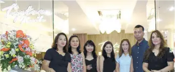  ??  ?? TIPTOE NAILS OPENING. From left, Jill Sabocido, Jam Collantes, Mira Ting, Laura Smith, Bernadette Bagsikan, Adrian Del Monte and Shirley Young.