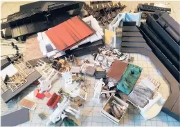  ?? PRATHER
BRIAN ?? A world in chaos: TheaterWor­ks designer Brian Prather’s disassembl­ed set models.