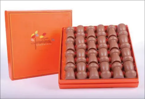  ?? JACQUES TORRES CHOCOLATE VIA AP ?? Jacques Torres Chocolate can be a great gift for your sweetheart.