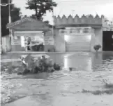  ?? /FRANCISCO H. REYES ?? Fuerte lluvia el lunes pasado inundó calles de Zacatelco