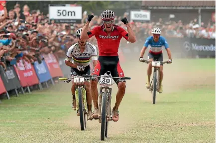  ?? PHOTO: PHOTOSPORT ?? Sam Gaze produced a stunning triumph in the opening round of the UCI Mountain Bike World Cup in South Africa.