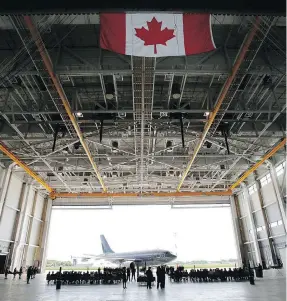  ?? JEROME LESSARD / POSTMEDIA NEWS FILES ?? Members of 437 Transport Squadron, based at Ontario’s CFB Trenton, were instructed not to approach the VIPS on the flight, including former hockey star Tiger Williams.