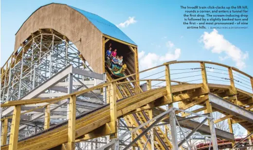  ??  ?? The InvadR train click- clacks up the lift hill, rounds a corner, and enters a tunnel for the first drop. The scream- inducing drop is followed by a slightly banked turn and the first – and most pronounced – of nine airtime hills. | SEAWORLD PARKS &...