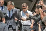  ??  ?? SOCIEDAD. Lionel y Jorge Messi ya enfrentaro­n un juicio por evasión al fisco español.