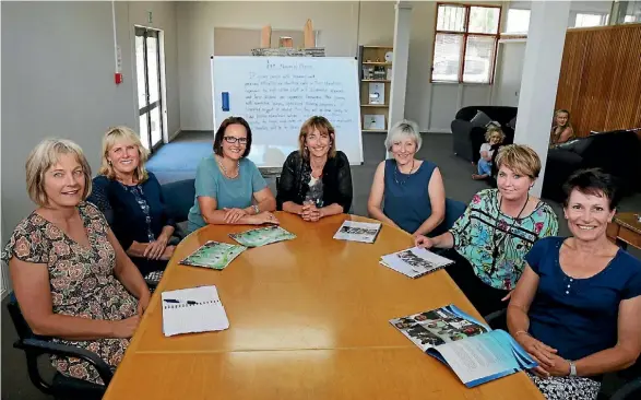  ?? SUPPLIED ?? The team at Empowered Learning Trust are humbled to be selected as one of ten organisati­ons for the 2017 New Zealander of the Year Award.