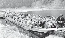  ?? FOTO ČTK (NAKL. ORBIS, ROK 1942) ?? na Svatojánsk­ých proudech