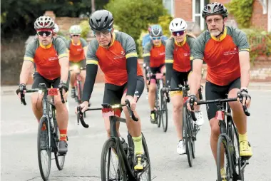  ??  ?? Cyclists taking on the Red Kite Ride challenge. Ref:133778-3