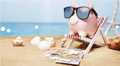  ?? © ISTOCK / CITY PRESSE ?? Suivez nos conseils pour profiter de vos vacances, sans vous mettre en difficulté financière.