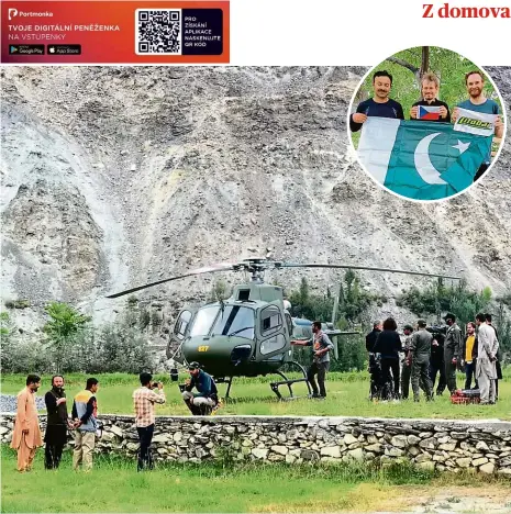  ?? Foto: ČTK ?? Záchranná akce Pákistánšt­í záchranáři čekají na možnost vyproštění dvou českých horolezců a Pákistánce (malé foto vpravo nahoře), kteří uvázli 12. září 2021 při sestupu z hory Rakapoši v Pákistánu.