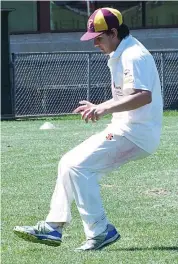  ??  ?? Bailey Osseweyer gives chase in the field during division four following a successful innings with the bat in the under 16s; Photograph­s: Paul Cohen.