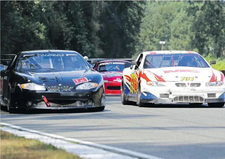  ?? PHOTOS: BRENT MARTIN ?? There’s guaranteed to be some great wheel-to-wheel racing this weekend at Mission as the Sports Car Club of B.C. takes to the tight nine-corner circuit.