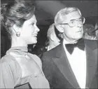  ?? Associated Press ?? MARY TYLER MOORE with husband Grant Tinker in November 1976 in L.A.