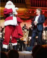  ?? HILARY SCOTT ?? Santa and Keith Lockhart at a 2022 Holiday Pops performanc­e.