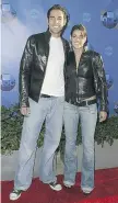  ?? MARK MAINZ/Getty Images ?? Zachary Levi and Missy Peregrym announced Monday on Twitter thatthey married in Maui.