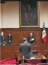  ?? CORTESÍA ARCHIVO SCJN ?? Sesión en la Suprema Corte de Justicia de la Nación