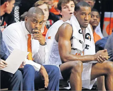  ?? [NATE BILLINGS/THE OKLAHOMAN] ?? Oklahoma State has lost six straight Big 12 games, but coach Mike Boynton is sensing support and understand­ing from the administra­tion and community.